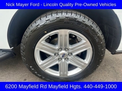 Used 2018 Ford Expedition 4d SUV 4WD XLT at Drive Now Westlake near Westlake, OH