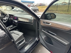 Used 2024  Volkswagen Atlas 2&period;0T SEL Premium R-Line 4MOTION at Drive Now Westlake near Westlake&comma; OH