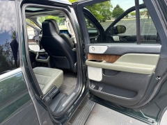 Used 2022  Lincoln Navigator L Black Label 4x4 at DriveNow Mayfield near Mayfield Heights&comma; OH