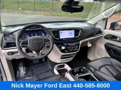 Used 2023  Chrysler Pacifica Touring L FWD at Drive Now Westlake near Westlake&comma; OH