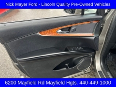 Used 2016  Lincoln MKX 4d SUV AWD Select at DriveNow Mayfield near Mayfield Heights&comma; OH