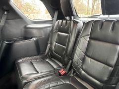 Used 2018  Ford Explorer 4d SUV 4WD Platinum at Drive Now Westlake near Westlake&comma; OH