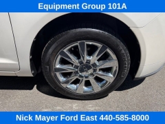 Used 2012  Lincoln MKZ 4d Sedan FWD at Drive Now Westlake near Westlake&comma; OH