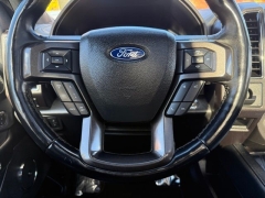 Used 2021  Ford Expedition Limited 4x4 at Drive Now Westlake near Westlake&comma; OH