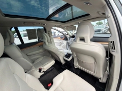 Used 2022  Volvo XC90 T6 AWD Momentum 6P at Drive Now Westlake near Westlake&comma; OH