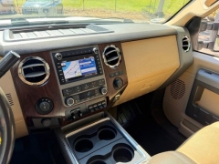 Used 2011  Ford Super Duty F-250 4WD Crew Cab at Drive Now Westlake near Westlake&comma; OH