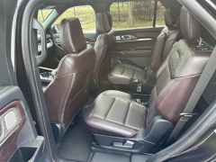 Used 2025  Ford Explorer Platinum 4WD at Drive Now Westlake near Westlake&comma; OH