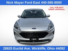 Used 2020  Ford Escape 4d SUV AWD SE at Drive Now Westlake near Westlake&comma; OH