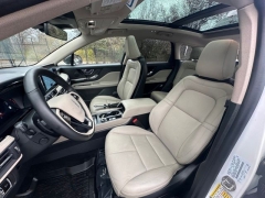 Used 2025  Lincoln Corsair Premiere AWD at DriveNow Mayfield near Mayfield Heights&comma; OH