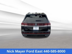 Used 2024  Volkswagen Atlas 2&period;0T SE w&sol;Technology 4MOTION at Drive Now Westlake near Westlake&comma; OH