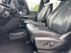 Used 2018  Chrysler Pacifica 4d Wagon Touring L at Drive Now Westlake near Westlake&comma; OH