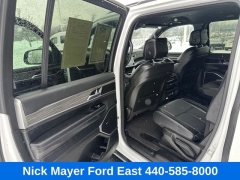 Used 2024  Jeep Wagoneer Series II 4x4 at Drive Now Westlake near Westlake&comma; OH