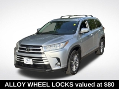 Used 2019  Toyota Highlander V6 AWD &lpar;Natl&rpar; at DriveNow Mayfield near Mayfield Heights&comma; OH