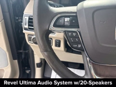 Used 2021  Lincoln Navigator Reserve 4x4 at Drive Now Westlake near Westlake&comma; OH