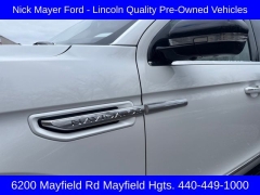 Used 2020  Lincoln Navigator L 4d SUV 4WD Reserve at Drive Now Westlake near Westlake&comma; OH