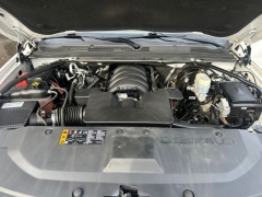 Used 2020  Chevrolet Suburban 4d SUV 4WD Premier at Drive Now Westlake near Westlake&comma; OH