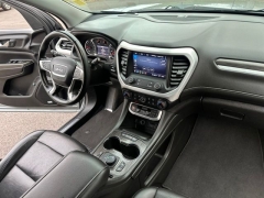 Used 2023  GMC Acadia AWD 4dr SLT at DriveNow Mayfield near Mayfield Heights&comma; OH