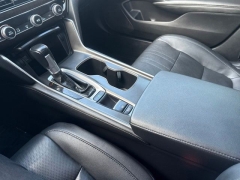 Used 2019  Honda Accord Sedan 4d EX-L 1&period;5L at Drive Now Westlake near Westlake&comma; OH