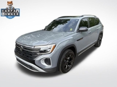 Used 2024  Volkswagen Atlas 2&period;0T Peak Edition SE w&sol;Tech 4MOTION at DriveNow Mayfield near Mayfield Heights&comma; OH