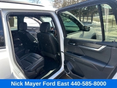 Used 2024  GMC Acadia FWD 4dr Elevation at Drive Now Westlake near Westlake&comma; OH