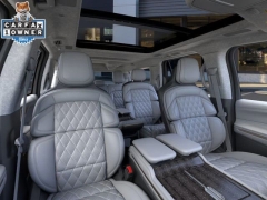 Used 2025  Lincoln Navigator L Black Label 4x4 at Drive Now Westlake near Westlake&comma; OH