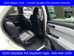 Used 2022  Ford Explorer XLT 4WD at Drive Now Westlake near Westlake&comma; OH