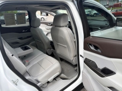 Used 2021  GMC Acadia FWD 4dr SLT at DriveNow Mayfield near Mayfield Heights&comma; OH