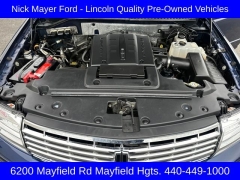 Used 2011  Lincoln Navigator 4d SUV 4WD at Drive Now Westlake near Westlake&comma; OH