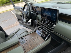 Used 2022  Lincoln Navigator L Black Label 4x4 at DriveNow Mayfield near Mayfield Heights&comma; OH