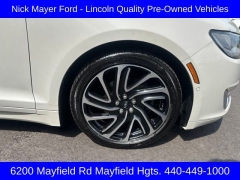 Used 2020 Lincoln MKZ 4d Sedan FWD Reserve I4 at Drive Now Westlake near Westlake, OH