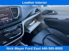 Used 2023  Chrysler Pacifica Touring L FWD at Drive Now Westlake near Westlake&comma; OH