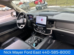 Used 2024  Ford Expedition XLT 4x4 at Drive Now Westlake near Westlake&comma; OH