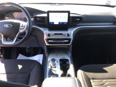 Used 2021  Ford Explorer XLT 4WD at Drive Now Westlake near Westlake&comma; OH