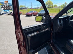 Used 2017  Ford Expedition EL 4d SUV 4WD Platinum at Drive Now Westlake near Westlake&comma; OH