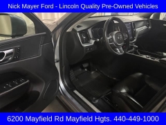 Used 2018 Volvo XC60 4d SUV AWD T5 Momentum at Drive Now Westlake near Westlake, OH