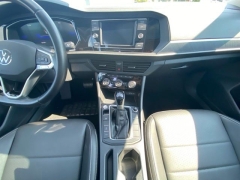 Used 2024  Volkswagen Jetta SE Auto at Drive Now Westlake near Westlake&comma; OH