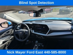 Used 2025  Chevrolet Trax FWD 4dr LT at Drive Now Westlake near Westlake&comma; OH