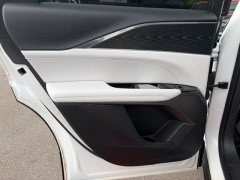 Used 2024  Cadillac LYRIQ AWD 4dr Luxury w&sol;1SC at Drive Now Westlake near Westlake&comma; OH