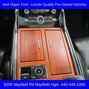 Used 2019 Lincoln Navigator 4d SUV 4WD Select at Drive Now Westlake near Westlake, OH