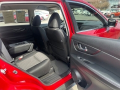 Used 2017  Nissan Rogue AWD SV at Drive Now Westlake near Westlake&comma; OH