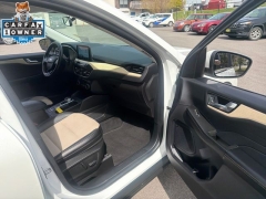 Used 2022  Ford Escape Titanium AWD at Drive Now Westlake near Westlake&comma; OH