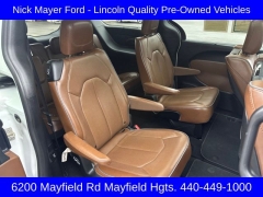 Used 2018  Chrysler Pacifica 4d Wagon Limited at DriveNow Mayfield near Mayfield Heights&comma; OH