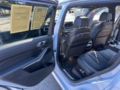 Used 2024  BMW X7 xDrive40i Sports Activity Vehicle at Drive Now Westlake near Westlake&comma; OH