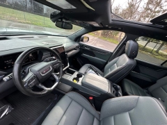 Used 2024  GMC Acadia AWD 4dr AT4 at Drive Now Westlake near Westlake&comma; OH