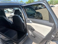 Used 2025  Volkswagen Taos SE FWD at Drive Now Westlake near Westlake&comma; OH