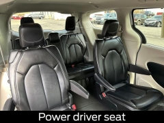 Used 2024  Chrysler Pacifica Touring L FWD at DriveNow Mayfield near Mayfield Heights&comma; OH