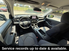Used 2023  Toyota Highlander LE AWD &lpar;Natl&rpar; at Drive Now Westlake near Westlake&comma; OH