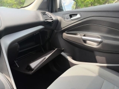 Used 2016  Ford Escape 4d SUV 4WD SE at Drive Now Westlake near Westlake&comma; OH