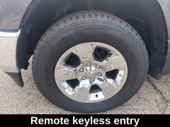 Used 2019  Ram 1500 Big Horn&sol;Lone Star 4x4 Crew Cab 5'7" Box at DriveNow Mayfield near Mayfield Heights&comma; OH