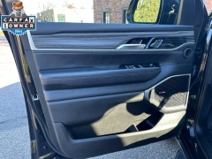 Used 2024  Jeep Wagoneer L Series II 4x2 &ast;Ltd Avail&ast; at Drive Now Westlake near Westlake&comma; OH